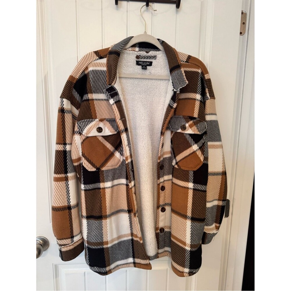 Helium Women’s Brown Plaid Sherpa-Lined Shacket